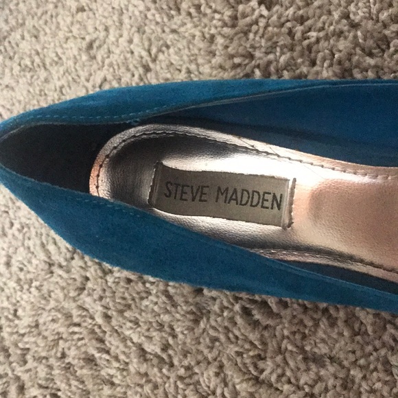 Steve Madden turquoise heels-good condition - Picture 2 of 3
